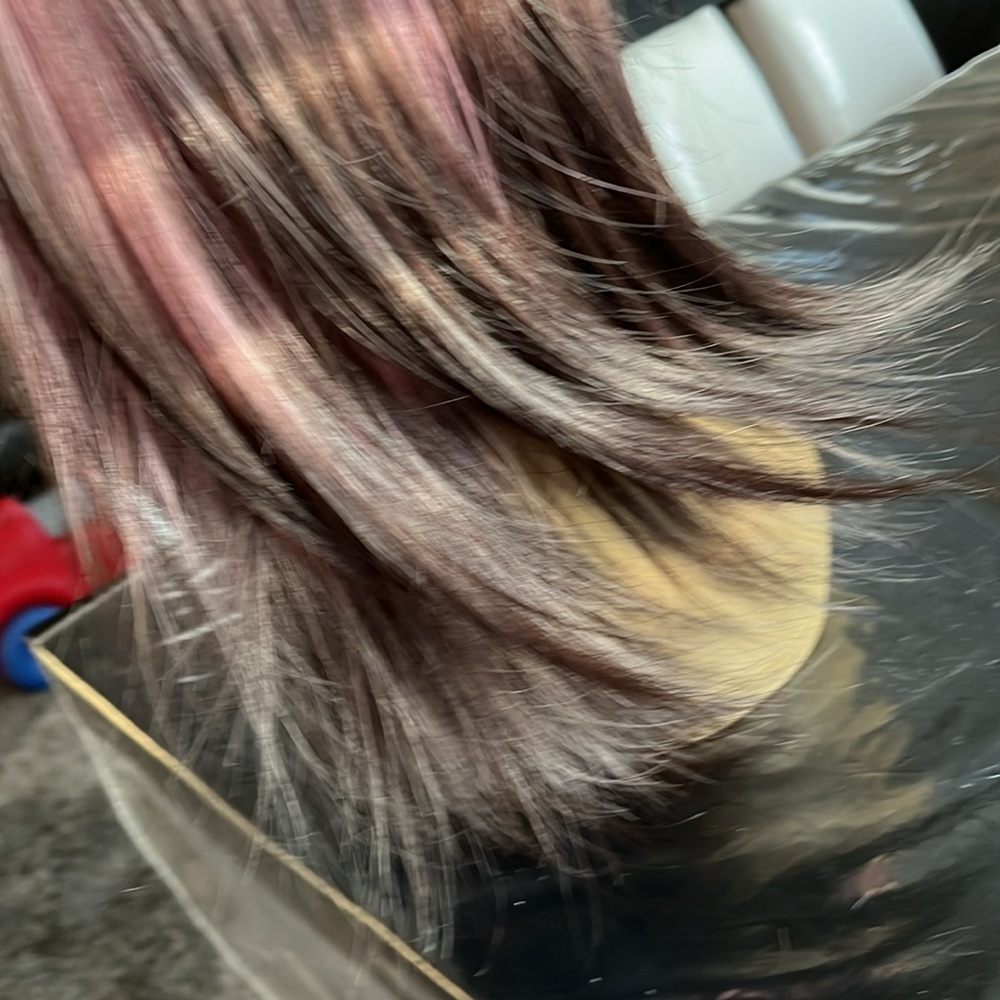 Two tone wig - Picture 5 of 9